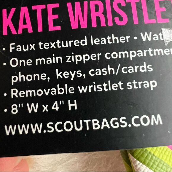 SCOUT Kate‎ Wristlet Purse Pink Multi Quilted Lined Zip Wallet - Picture 9 of 14